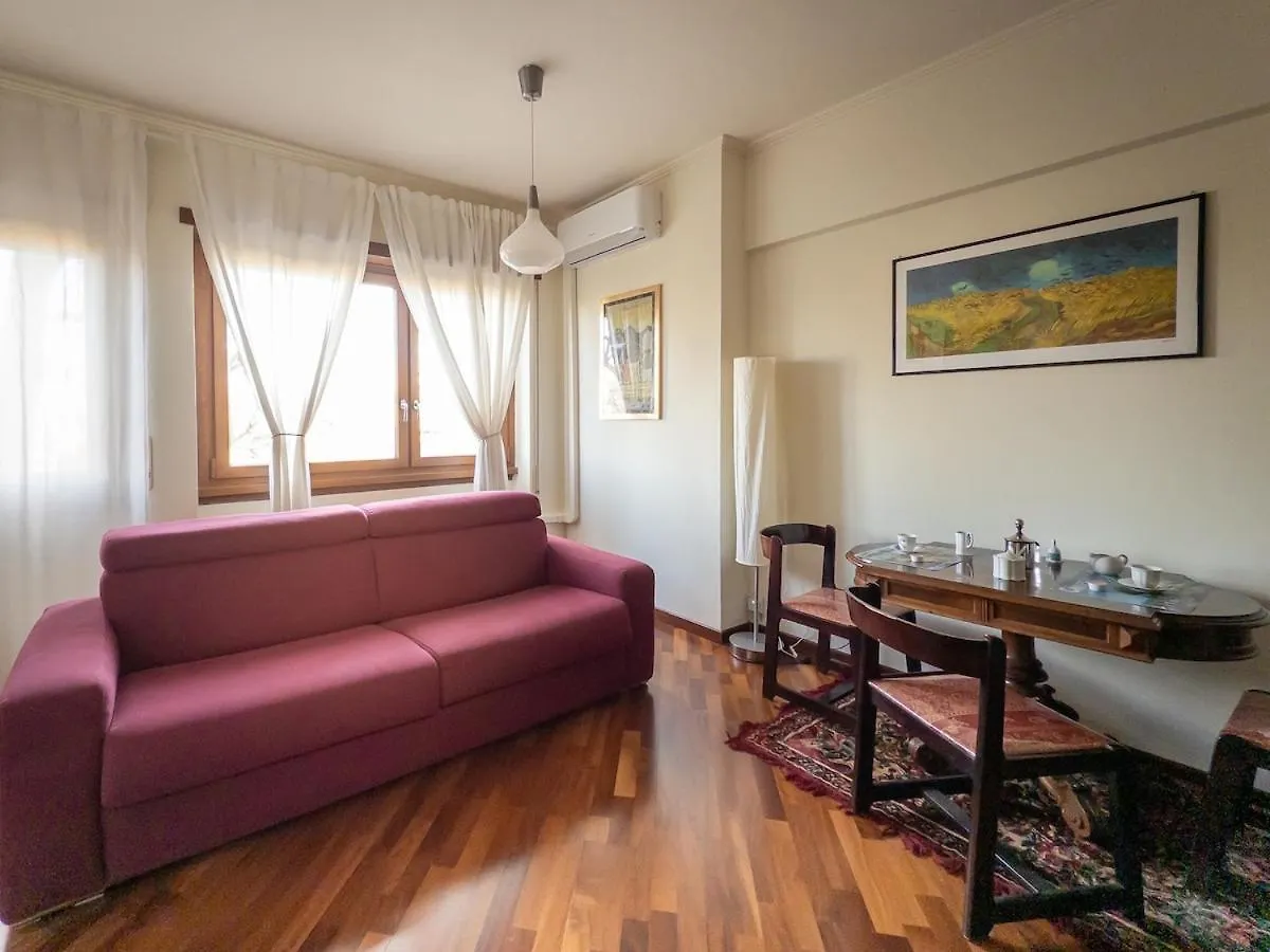 Elegant Studio, 20 Mins From Termini Station